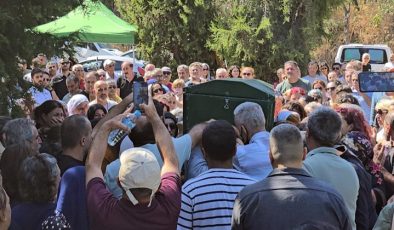 Ankara’da katledilen Başak, Mudanya’da son yolculuğuna uğurlandı