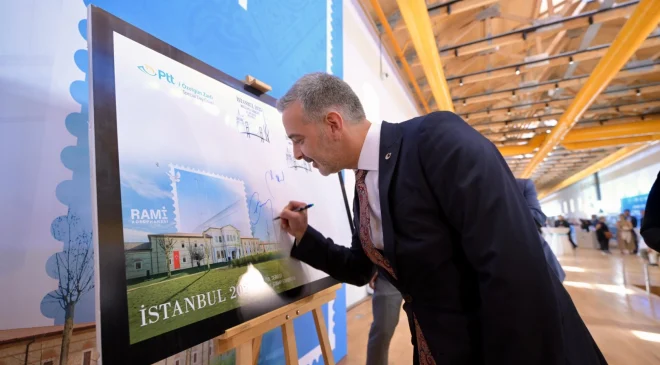 İstanbul’da Milli Pul Sergisi ziyarete açıldı