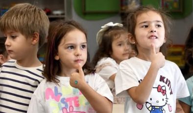 Zübeyde Ana Çocuk Akademisi’nde minikler işaret dili öğrendi