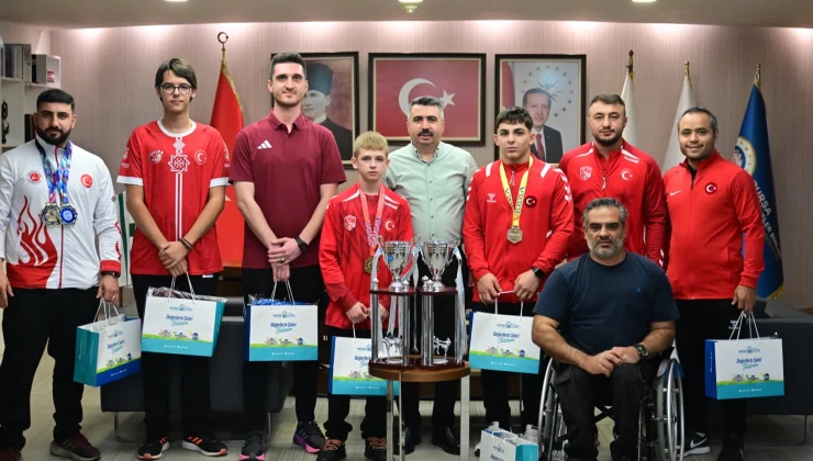 Başkan Oktay Yılmaz, Yıldırımlı sporcuları ağırladı