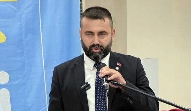 İYİ Parti Mudanya’da Ersin Erdönmez güven tazeledi