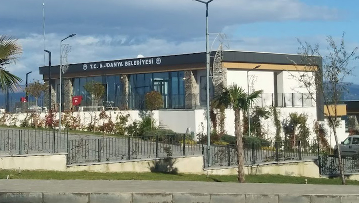 Mudanya Belediyesi: “Zeytin alanlarını koruyan biziz, satan değil!”