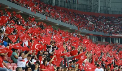 TFF: Tribün gelirleri Gazze’ye bağışlanacak
