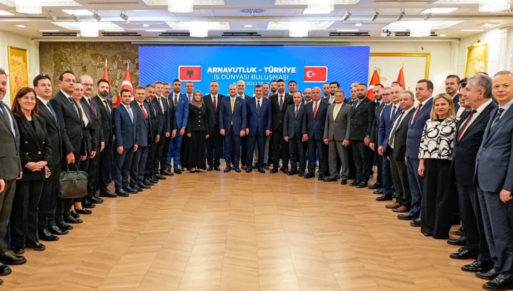 Türkiye-Arnavutluk iş dünyası Tiran’da buluştu