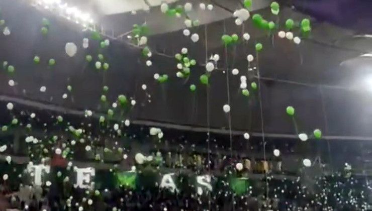 Bursa’da mutluluk balonlarına yeşil-beyaz sevinç