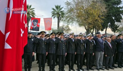 Mudanya’dan Ata’ya saygı