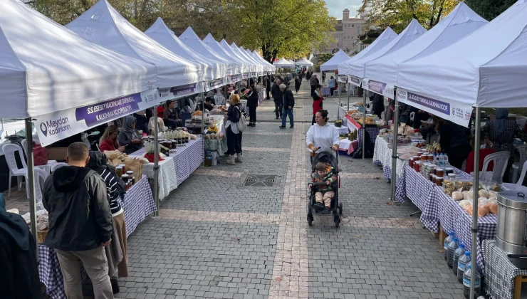 Bursa Heykel’de ‘meydan kadınların’