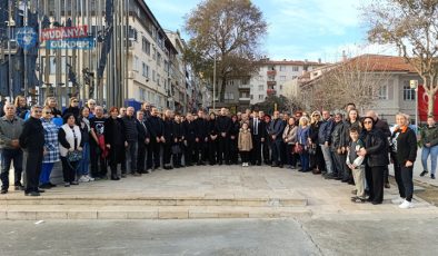 CHP Mudanya’dan 10 Kasım tepkisi: “Atatürk’ü kalbimizden silemezsiniz”