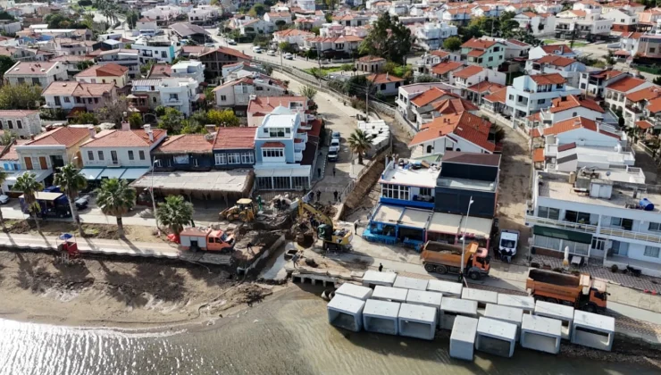 Foça’da dere yatağına yapılan kanal taşkını önledi