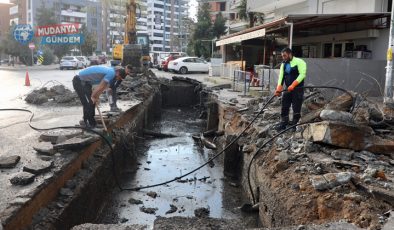 Mudanya Ömerbey’de göçük! Hızla onarıldı, 10 gün sonra asfalt yapılacak