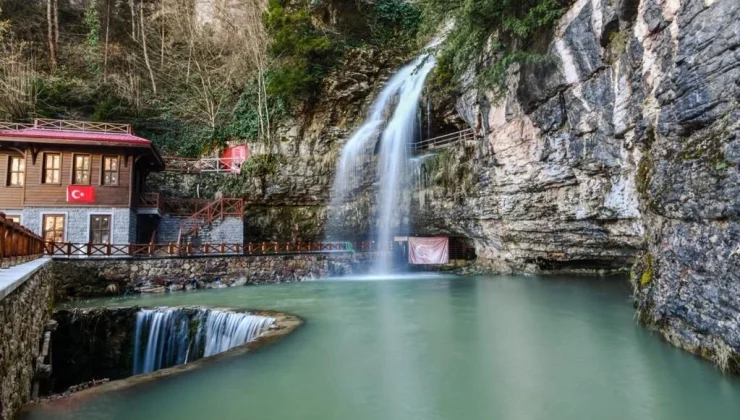 Trabzon’un tarihi ve doğal güzelliklerine ziyaretçi akını