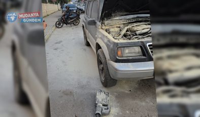 Güzelyalı’da seyir halindeki araç alev aldı!