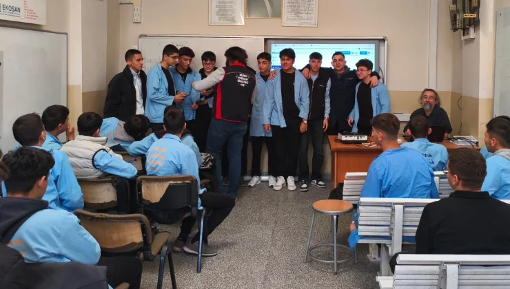 Bursa’da öğrenciler elektronik atıklar konusunda bilgilendirildi