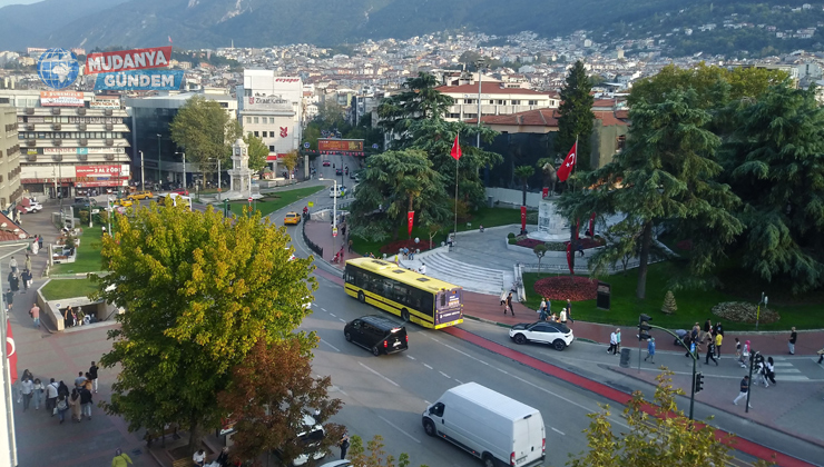 Bursalılar Pazar gününe dikkat! O yollar büyük koşu için trafiğe kapatılıyor!
