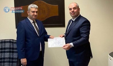 Esnaf Odası Başkanı Abdulazizoğlu mazbatasını aldı, yeni dönem resmen başladı