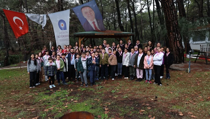 Antalya Büyükşehir’den gençlere izcilik programı