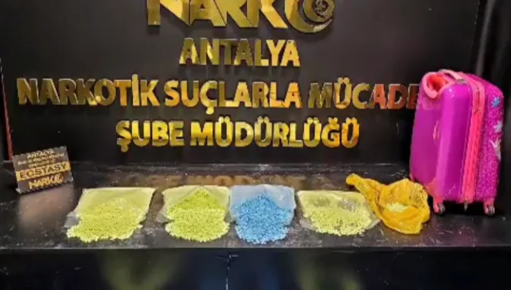 Antalya’da 15 bin ecstasy ele geçirildi