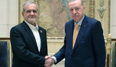 Cumhurbaşkanı Erdoğan, Pezeşkiyan’la telefonla görüştü