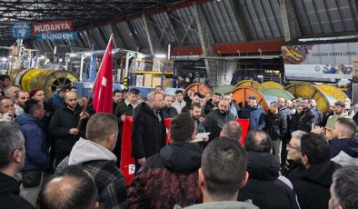 Mudanya’da metal işçileri 1 saatliğine üretimi durdurdu!