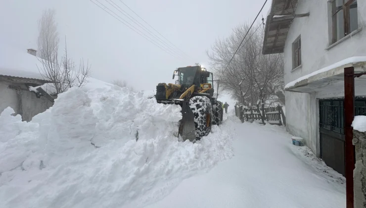 Sakarya’da 100 kişilik timle karla mücadelede son durum
