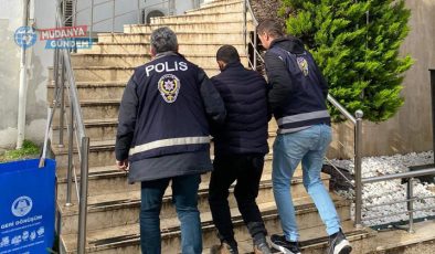 Aydınpınar’da bağ evini soyan zanlı tutuklandı