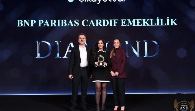 BNP Paribas Cardif, müşteri memnuniyeti başarısını üst üste 3 yıl 1’incilik ödülü alarak taçlandırdı!