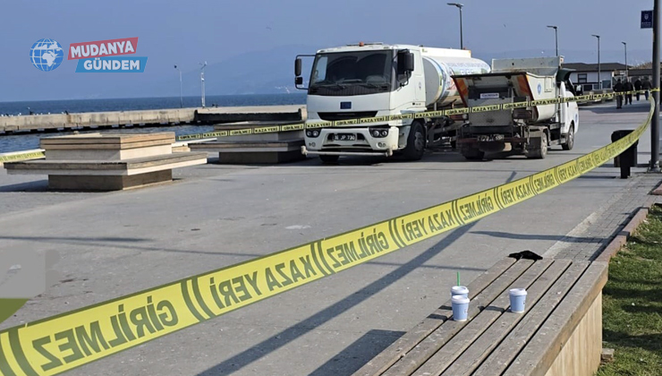 Mudanya sahilinde feci kaza! 5 yaşındaki çocuk çöp kamyonunun altında kaldı!