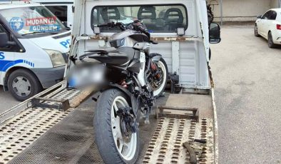 Mudanya’da polis denetiminden kaçan motosiklet sürücüsüne 245 bin TL ceza