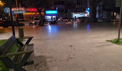 Güzelyalı’da parkta bıçaklı kavga!