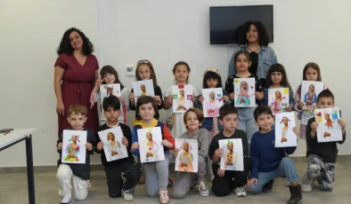 Eskişehir’de ‘Çocuk Sanat Akademisi’ açıldı