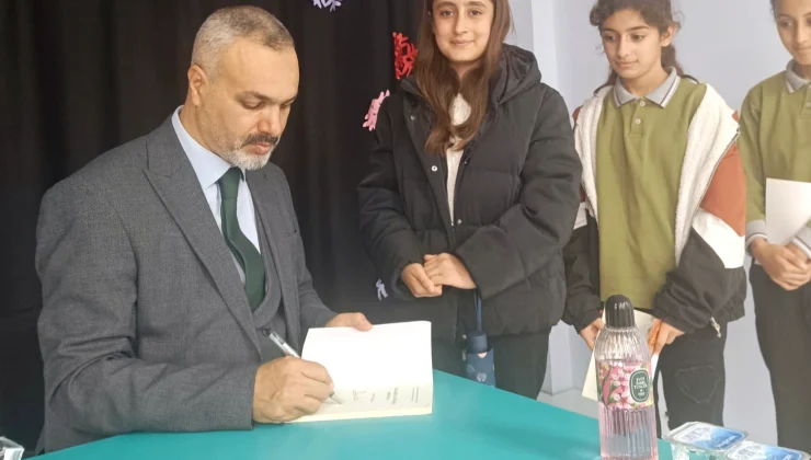 Veysel Karani’de öğrencilere ‘başarıda arkadaş seçimi’ anlatıldı