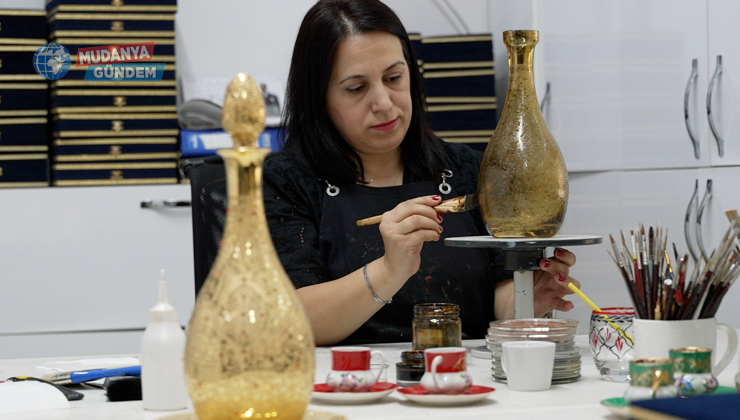 Bursa’da geleneksel motifler ‘cam’da hayat buluyor