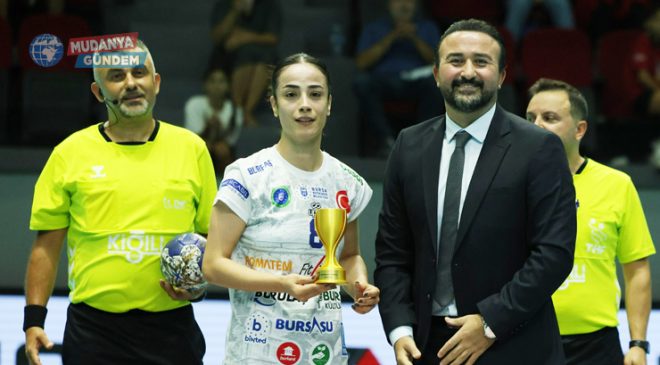Bursalı kadın hentbolcular Cumhurbaşkanlığı Kupası’na yaklaştı