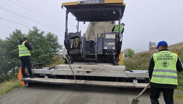 Trabzon’da 13 kilometrelik yol kuru betonla kaplandı