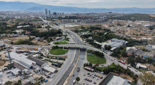 Geçit Köprüsü ve bağlantı yolları trafiğe açıldı