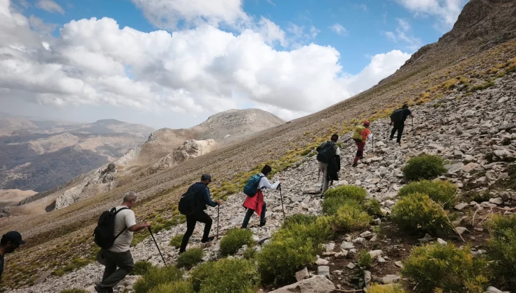 Dağcılar Mereto Zirvesi’ne tırmandı