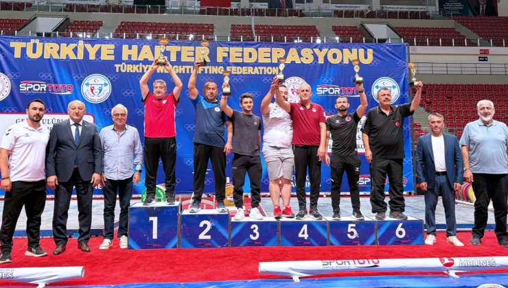 Konya Karataylı haltercilerden çifte başarı
