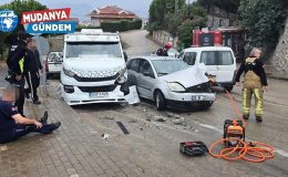 Mudanya’da yağış nedeniyle art arda kazalar yaşandı