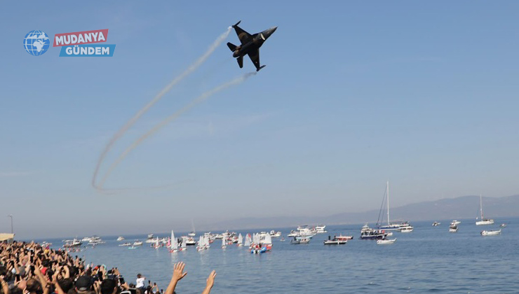 SoloTürk Mudanya’da büyüledi