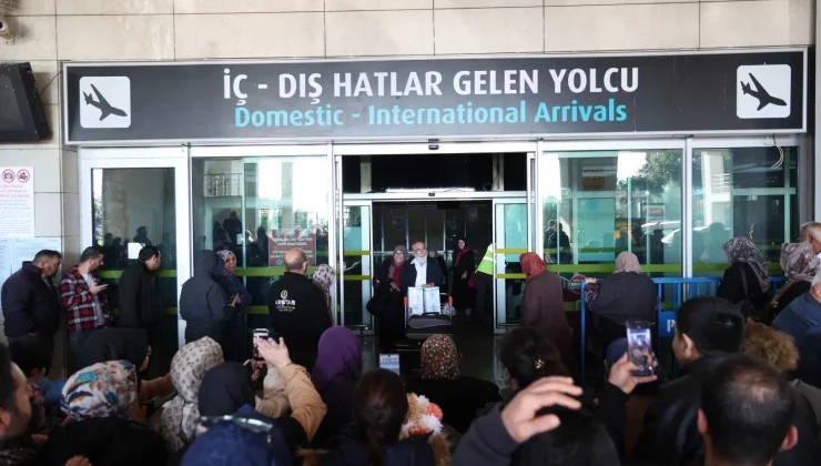 Vefa umresinde üçüncü kafile Konya’ya döndü